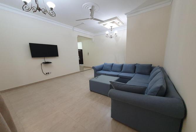 Apartment - 4 Bedrooms - 3 Bathrooms for rent in Seef - Capital Governorate