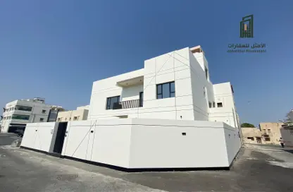 Villa - 4 Bedrooms - 7 Bathrooms for sale in West Riffa - Riffa - Southern Governorate