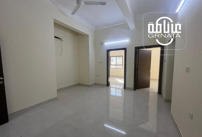 Apartment - 2 Bedrooms - 1 Bathroom for rent in Exhibition Road - Hoora - Capital Governorate