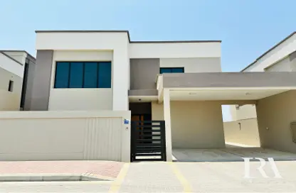 Villa - 4 Bedrooms - 4 Bathrooms for sale in Al Bareh - Diyar Al Muharraq - Muharraq Governorate