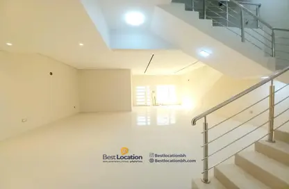 Villa - 5 Bedrooms - 6 Bathrooms for sale in Sitra - Central Governorate