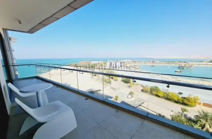 Apartment - 3 Bedrooms - 4 Bathrooms for rent in Reef Island - Capital Governorate