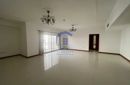 Apartment - 2 Bedrooms - 3 Bathrooms for rent in Exhibition Road - Hoora - Capital Governorate