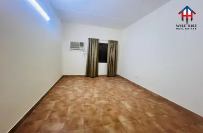 Apartment - 2 Bedrooms - 2 Bathrooms for rent in Tubli - Central Governorate