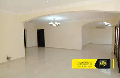 Villa - 4 Bedrooms - 6 Bathrooms for sale in Maqabah - Northern Governorate