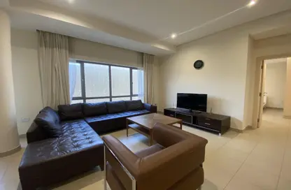 Apartment - 2 Bedrooms - 2 Bathrooms for rent in Segaya - Manama - Capital Governorate