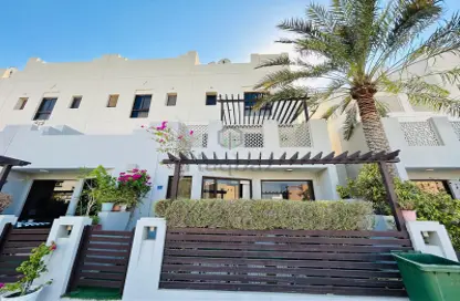 Villa - 3 Bedrooms - 4 Bathrooms for rent in Najma - Amwaj Islands - Muharraq Governorate