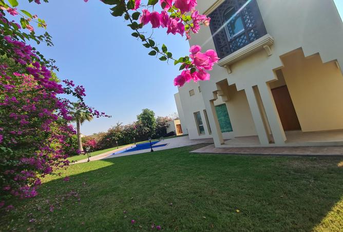 Villa - 4 Bedrooms - 5 Bathrooms for rent in Al Jasra - Northern Governorate