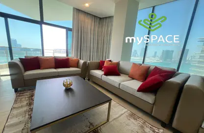 Apartment - 3 Bedrooms - 4 Bathrooms for rent in Reef Island - Capital Governorate