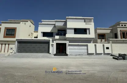 Villa - 5 Bedrooms - 7 Bathrooms for sale in Hidd - Muharraq Governorate