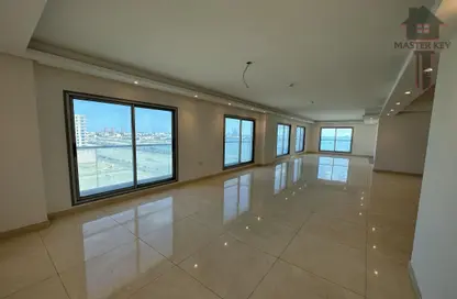 Apartment - 3 Bedrooms - 4 Bathrooms for sale in Hidd - Muharraq Governorate