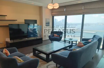 Apartment - 2 Bedrooms - 4 Bathrooms for sale in Al Juffair - Capital Governorate