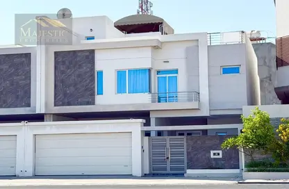 Villa - 3 Bedrooms - 5 Bathrooms for sale in Saar - Northern Governorate