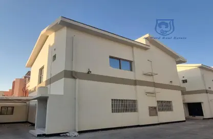 Villa - 5 Bedrooms - 4 Bathrooms for rent in Riffa - Southern Governorate