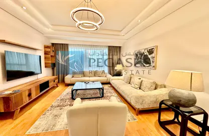 Apartment - 3 Bedrooms - 4 Bathrooms for rent in Abraj Al Lulu - Manama - Capital Governorate