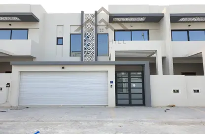 Villa - 4 Bedrooms - 4 Bathrooms for sale in Hamad Town - Northern Governorate