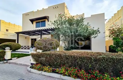 Villa - 4 Bedrooms - 5 Bathrooms for rent in Janabiya - Northern Governorate