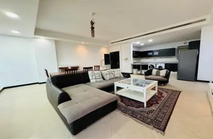 Apartment - 3 Bedrooms - 2 Bathrooms for sale in Al Juffair - Capital Governorate