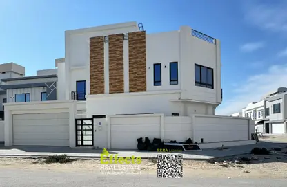 Villa - 4 Bedrooms - 6 Bathrooms for sale in Bani Jamra - Northern Governorate