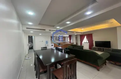 Apartment - 3 Bedrooms - 3 Bathrooms for rent in Zinj - Manama - Capital Governorate