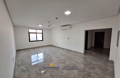 Apartment - 2 Bedrooms - 2 Bathrooms for rent in Saar - Northern Governorate