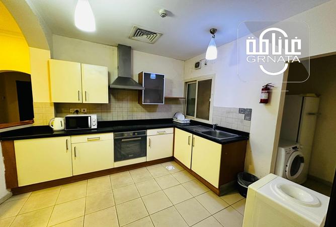 Apartment - 2 Bedrooms - 2 Bathrooms for rent in Al Juffair - Capital Governorate