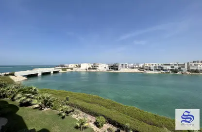 Apartment - 2 Bedrooms - 2 Bathrooms for sale in Tala Island - Amwaj Islands - Muharraq Governorate