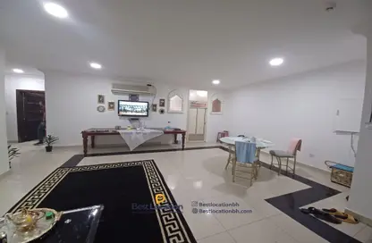 Apartment - 3 Bedrooms - 2 Bathrooms for sale in Alhajiyat - Riffa - Southern Governorate