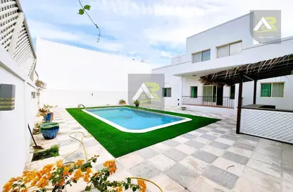 Villa - 5 Bedrooms - 5 Bathrooms for rent in Saar - Northern Governorate