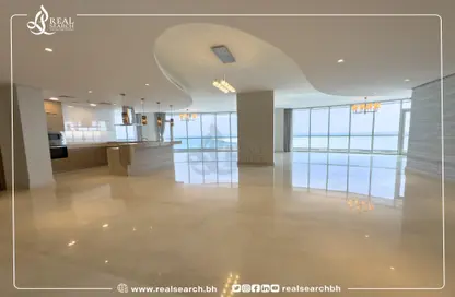 Penthouse - 4 Bedrooms - 6 Bathrooms for sale in Dilmunia Island - Muharraq Governorate