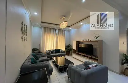 Apartment - 3 Bedrooms - 2 Bathrooms for rent in Hidd - Muharraq Governorate