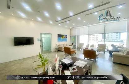 Office Space - Studio - 3 Bathrooms for rent in Al Juffair - Capital Governorate