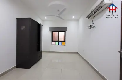 Apartment - 1 Bathroom for rent in Arad - Muharraq Governorate