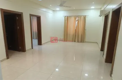 Apartment - 2 Bedrooms - 2 Bathrooms for rent in Segaya - Manama - Capital Governorate