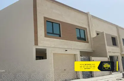 Villa - 5 Bedrooms - 6 Bathrooms for sale in Busaiteen - Muharraq Governorate