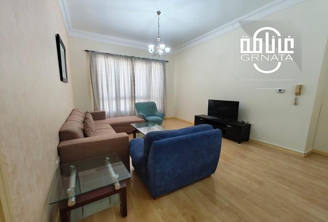 Apartment - 2 Bedrooms - 2 Bathrooms for rent in Manama - Capital Governorate