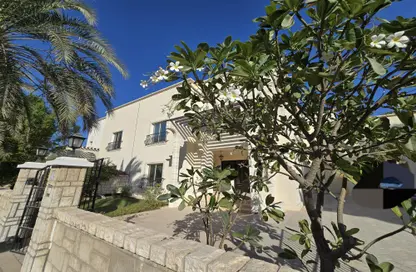 Villa - 5 Bedrooms - 6 Bathrooms for rent in Saar - Northern Governorate