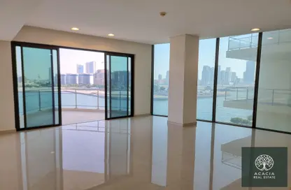 Apartment - 2 Bedrooms - 3 Bathrooms for sale in Reef Island - Capital Governorate