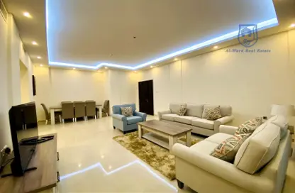 Apartment - 2 Bedrooms - 2 Bathrooms for rent in Al Juffair - Capital Governorate