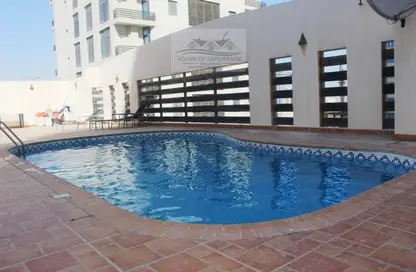 Apartment - 2 Bedrooms - 2 Bathrooms for rent in Al Juffair - Capital Governorate