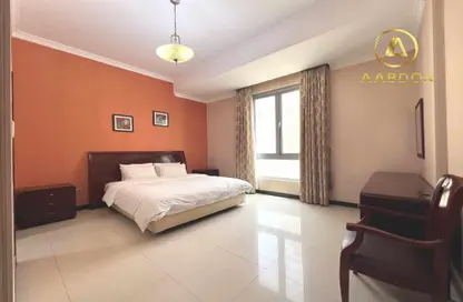 Apartment - 2 Bedrooms - 3 Bathrooms for rent in Al Juffair - Capital Governorate