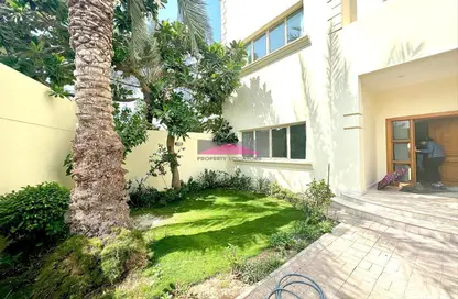 Villa - 5 Bedrooms - 6 Bathrooms for rent in Mahooz - Manama - Capital Governorate