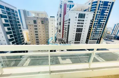 Apartment - 2 Bedrooms - 3 Bathrooms for sale in Al Juffair - Capital Governorate