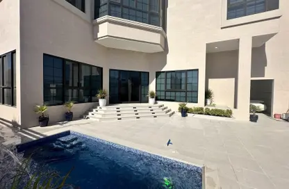 Villa - 6 Bedrooms for sale in Dilmunia Island - Muharraq Governorate