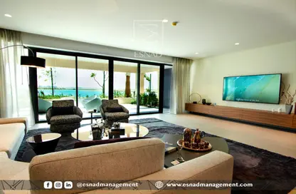 Living Room image for: Townhouse - 3 Bedrooms - 4 Bathrooms for sale in Amwaj Beachfront - Amwaj Islands - Muharraq Governorate, Image 1