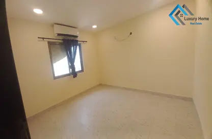 Apartment - 2 Bedrooms - 2 Bathrooms for rent in Saar - Northern Governorate