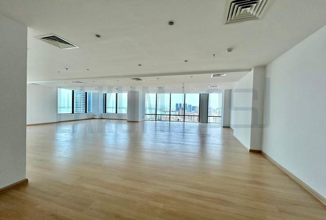 Office Space - Studio - 2 Bathrooms for rent in Diplomatic Area - Manama - Capital Governorate