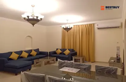 Apartment - 2 Bedrooms - 2 Bathrooms for rent in Al Juffair - Capital Governorate