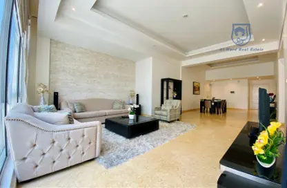 Apartment - 2 Bedrooms - 3 Bathrooms for rent in Al Juffair - Capital Governorate