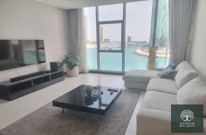 Apartment - 2 Bedrooms - 3 Bathrooms for rent in Reef Island - Capital Governorate